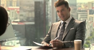 Ricky Martin interpretó a Christian Grey en un comercial de Nescafé